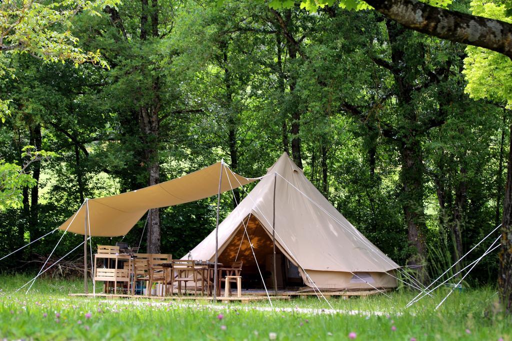 Hotel Atypik Nomad Recoubeau-Jansac Esterno foto