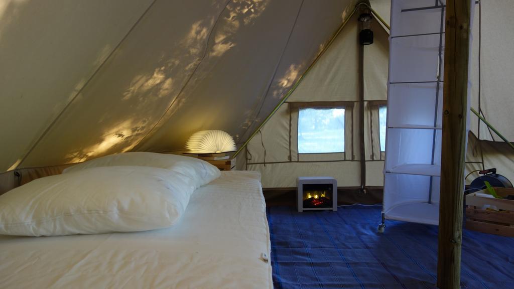 Hotel Atypik Nomad Recoubeau-Jansac Esterno foto